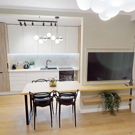 Cozy Apartment Vrt Sibiu Esterno foto